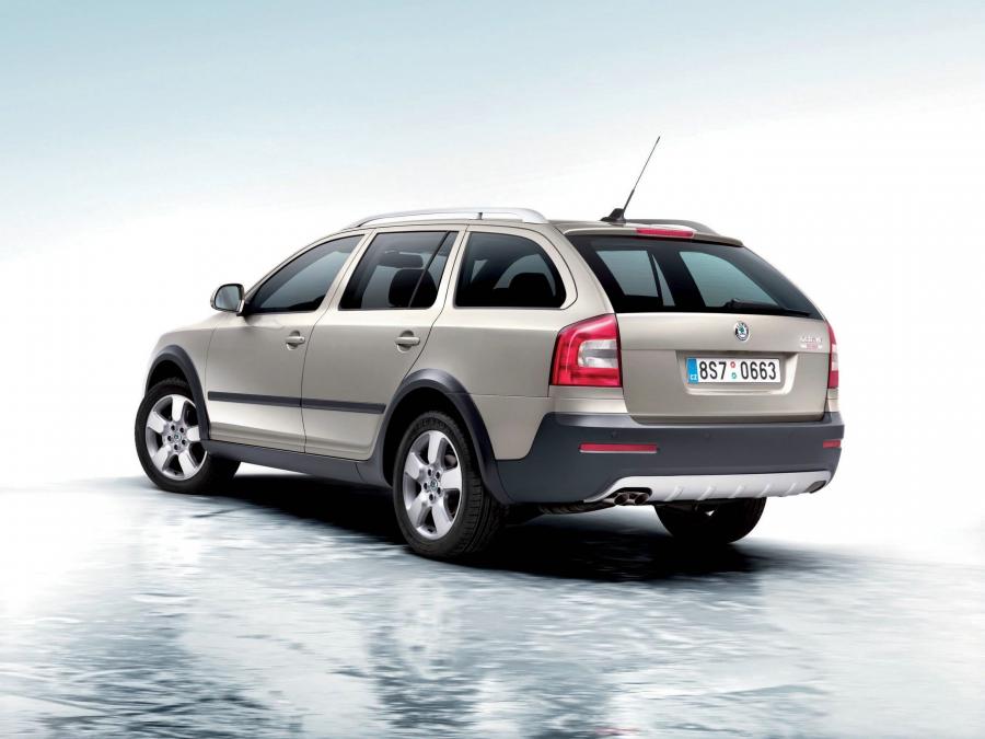  Skoda Octavia Scout 2009 года  (фото 34 из 35)